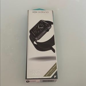 42 mm Apple Watch black mesh band